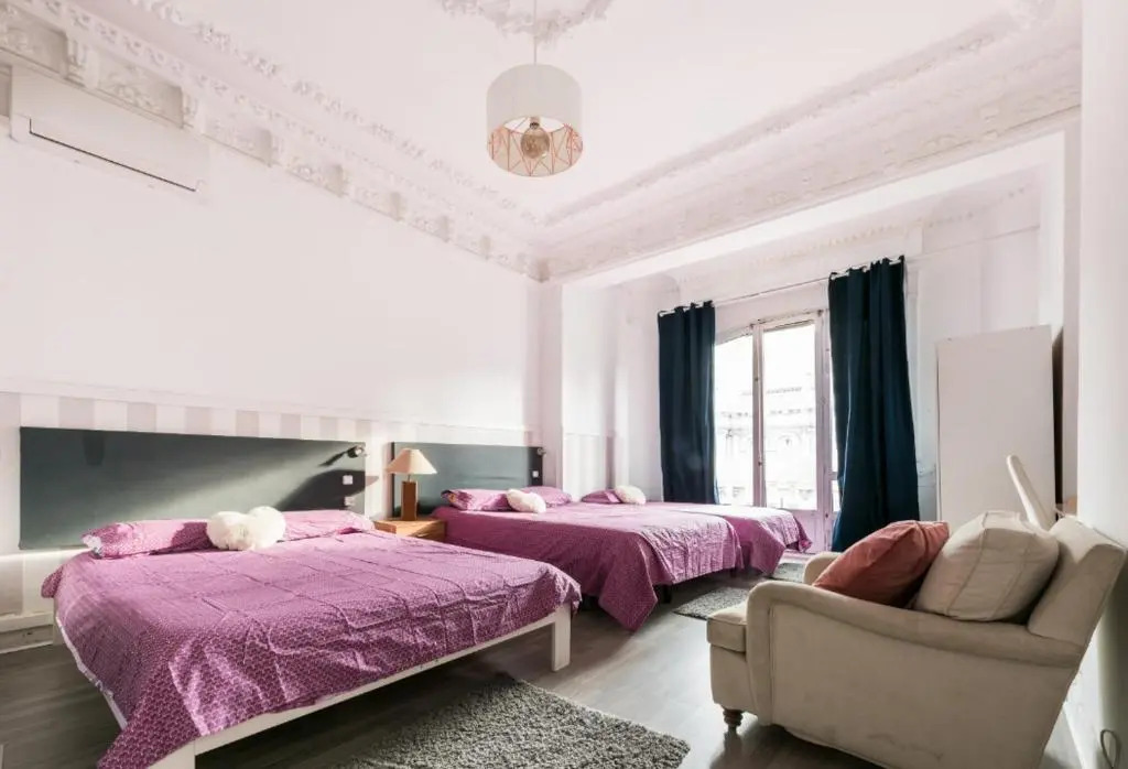 M&F 7 Rooms/7 Bathrooms Over Gran Via