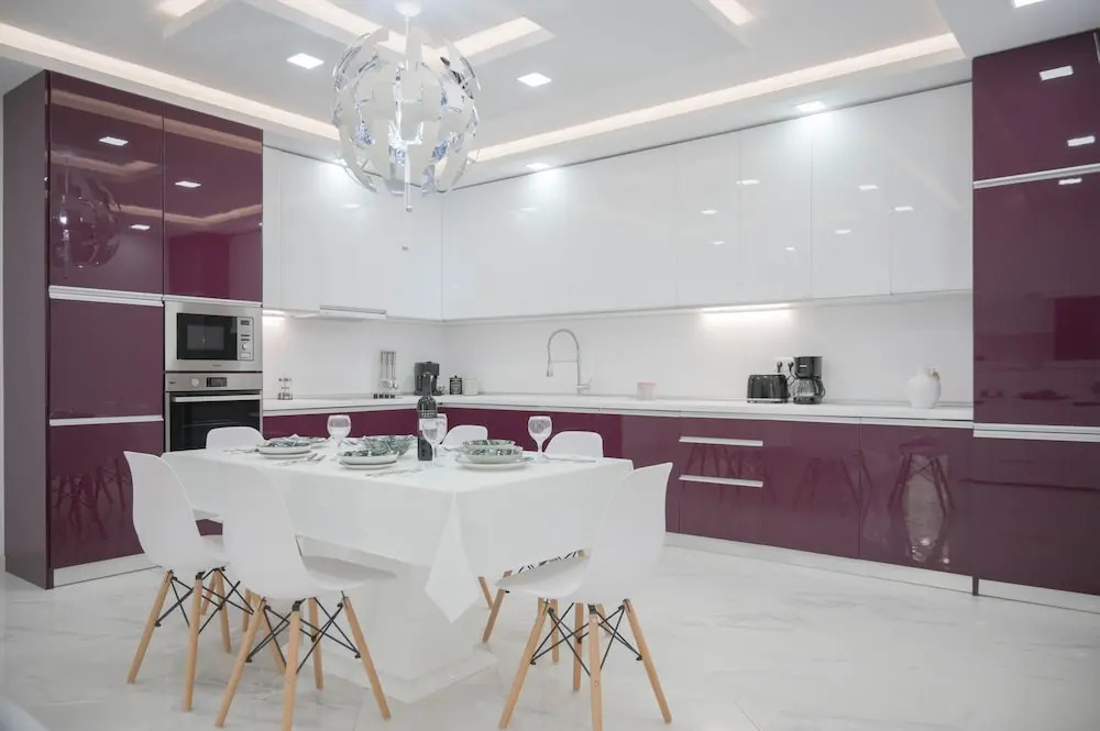 6 Bed Villa - Sleeps 15 - Pets - Pool - Jacuzzi