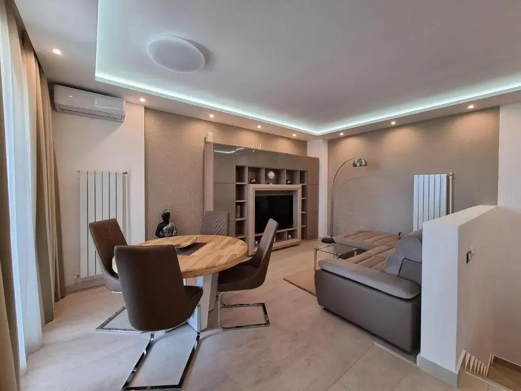 DREAM DUPLEX by seaside