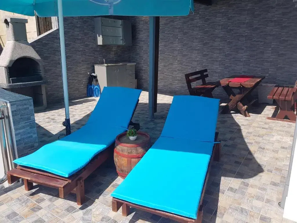 Summer Holiday House MM
