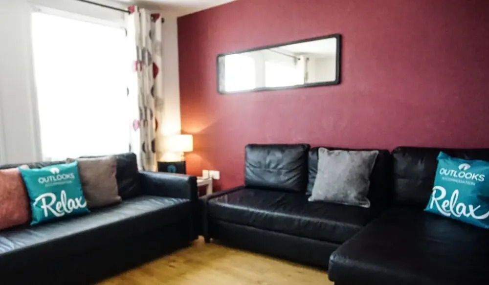 The Gathering Chester 4 Sleeps 14 Very Close to City Centre Racecourse Within Walls