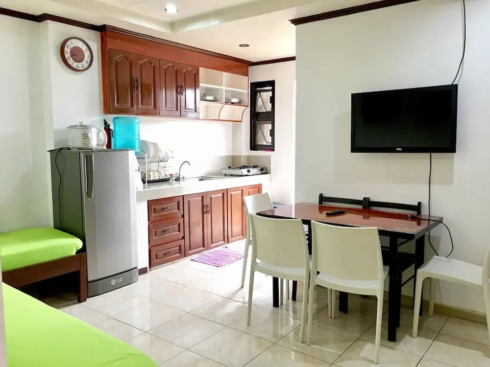 2BR 407 Ross Anne Baguio Transient