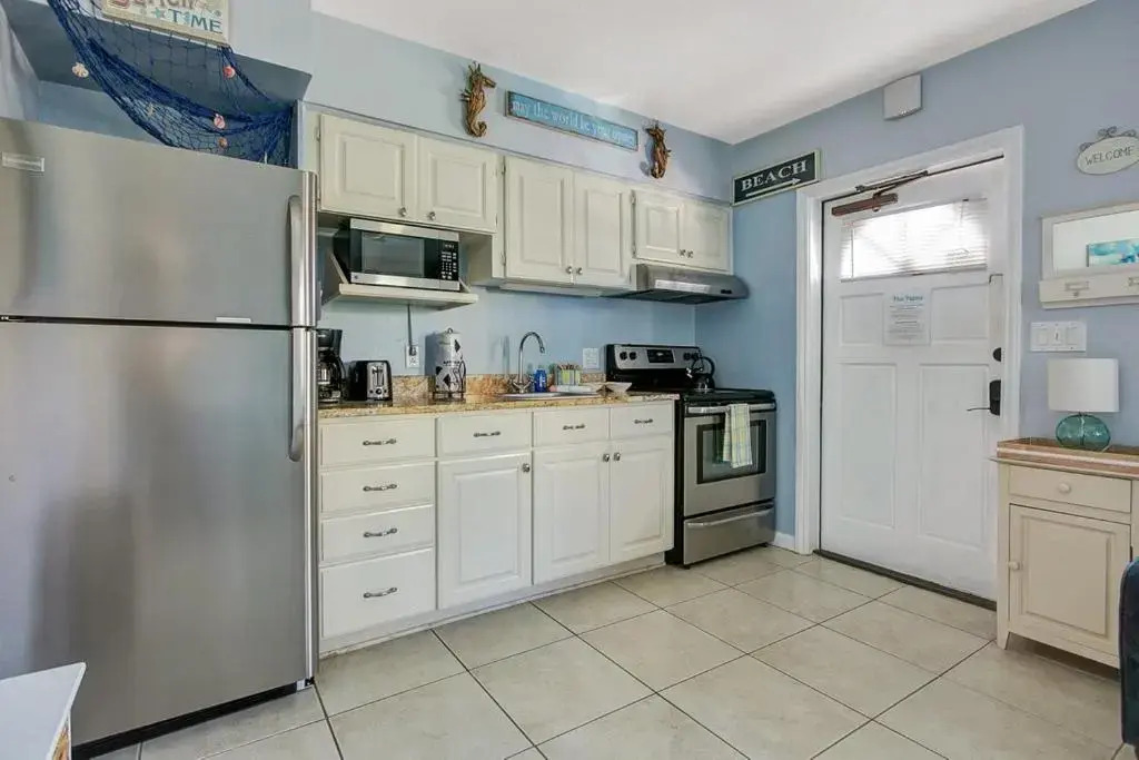 Five Palms Suite 207 - Daily - Weekly - Monthly