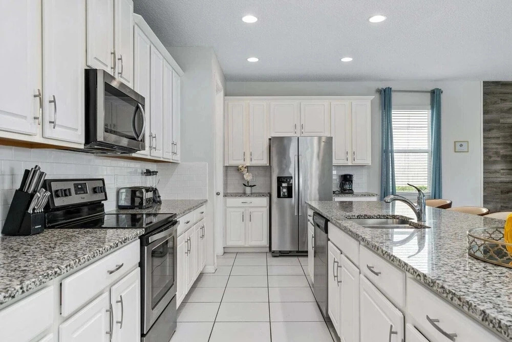 Ideal for Groups - 9br, 6BA Private Pool