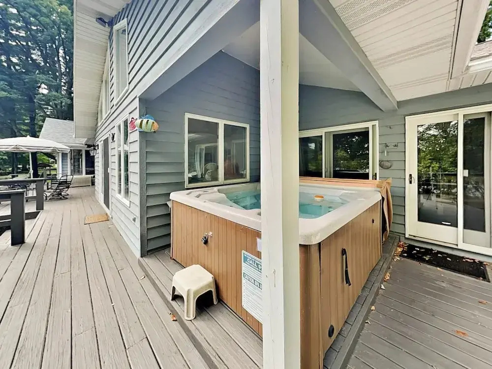 Lake Shore by Taylor Made Deep Creek