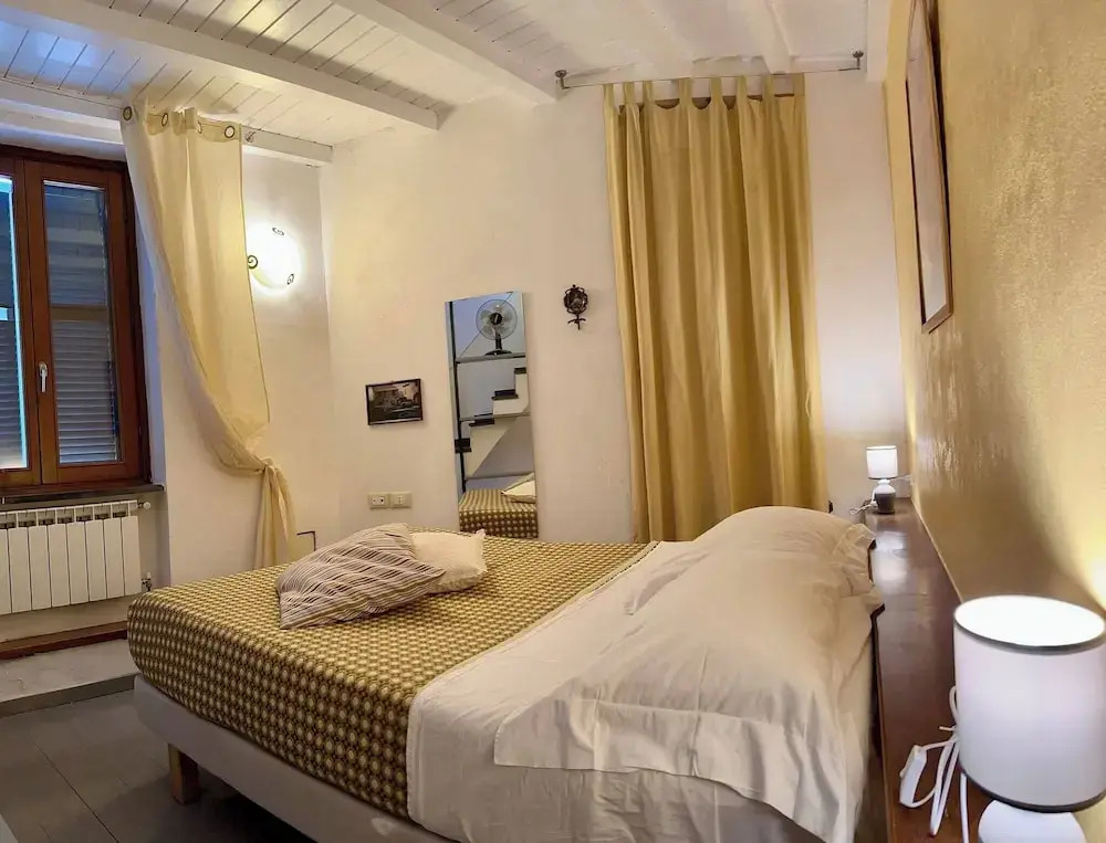Panoramic Townhouse Casa del Borgo