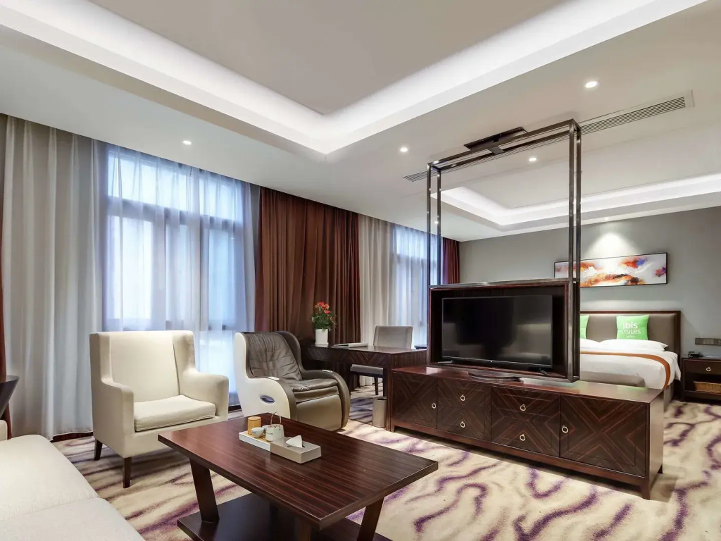 ibis Styles Nanjing Qilin Gate Hotel