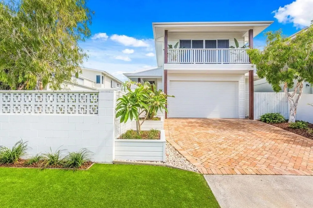 Salt Beach House 22