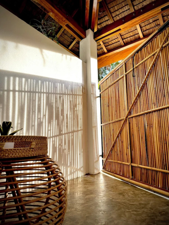 Yumi Villas Port Barton