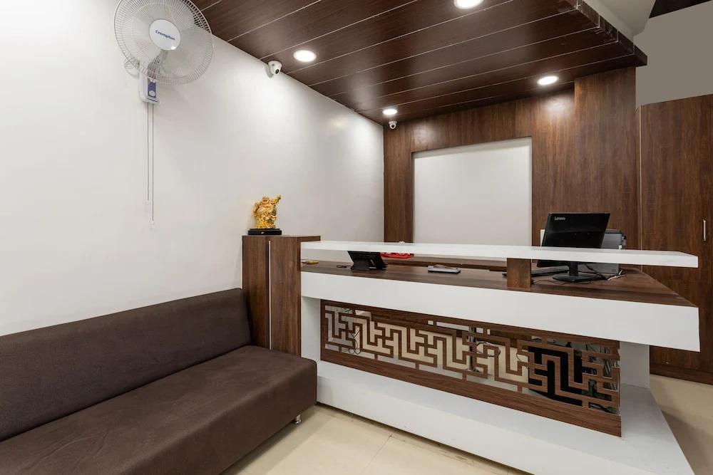 HOTEL SMR Palace