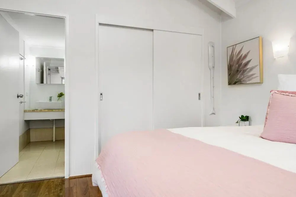 Twin Tallows - secluded couples retreat