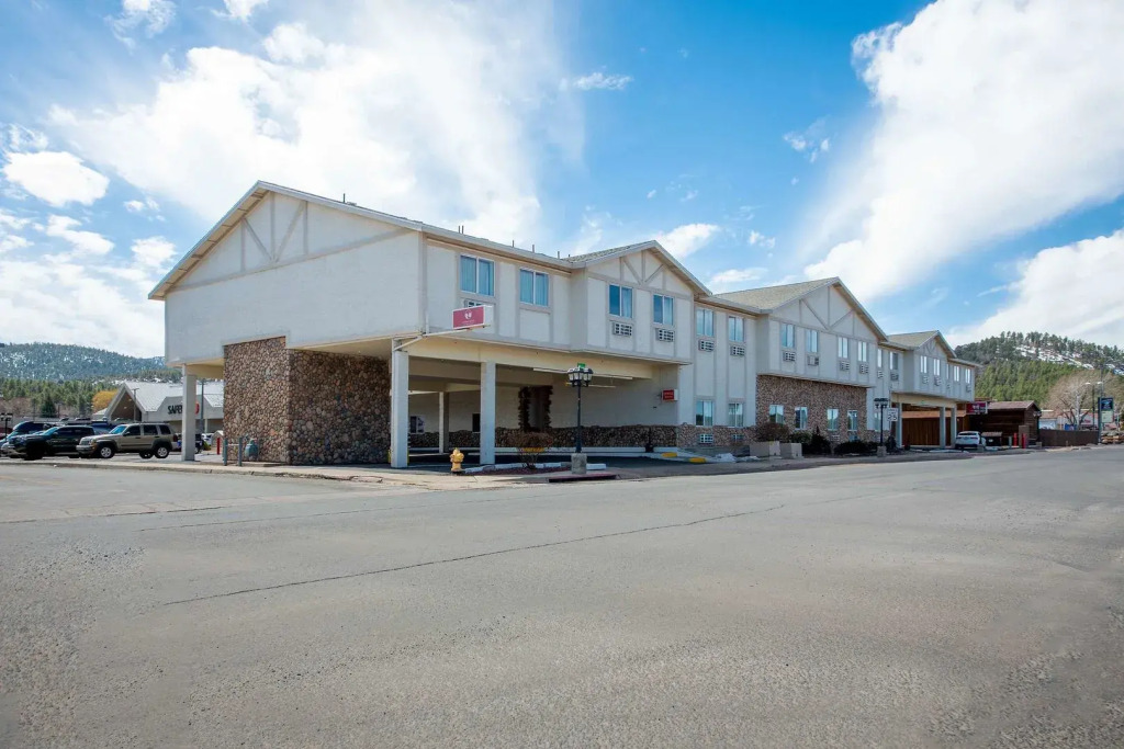 The Ellsworth Hotel, an Ascend Collection Hotel