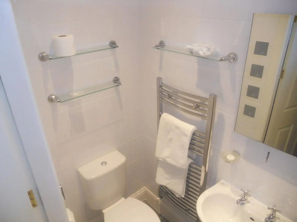 Glendale Guest House