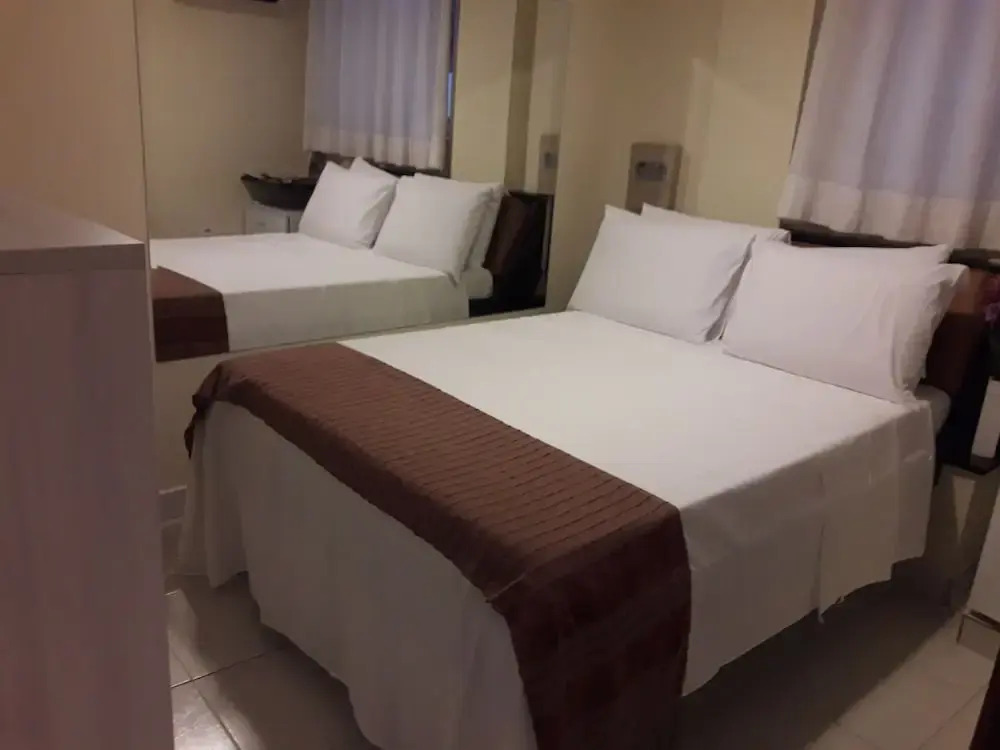 Hotel Sempre 7 Portas
