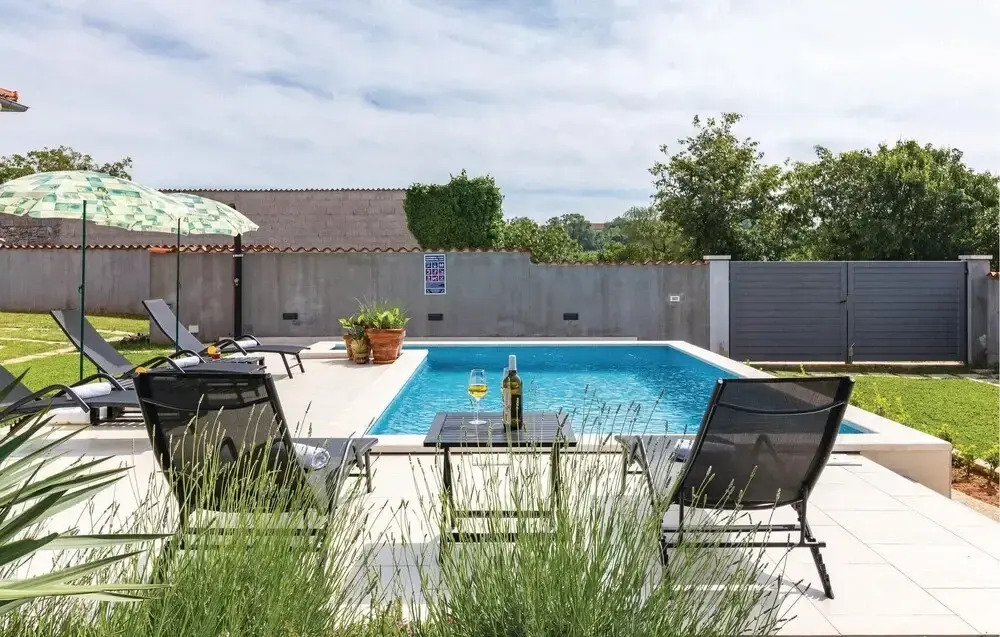 Amazing Home in Valtura With Wifi and 3 Bedrooms