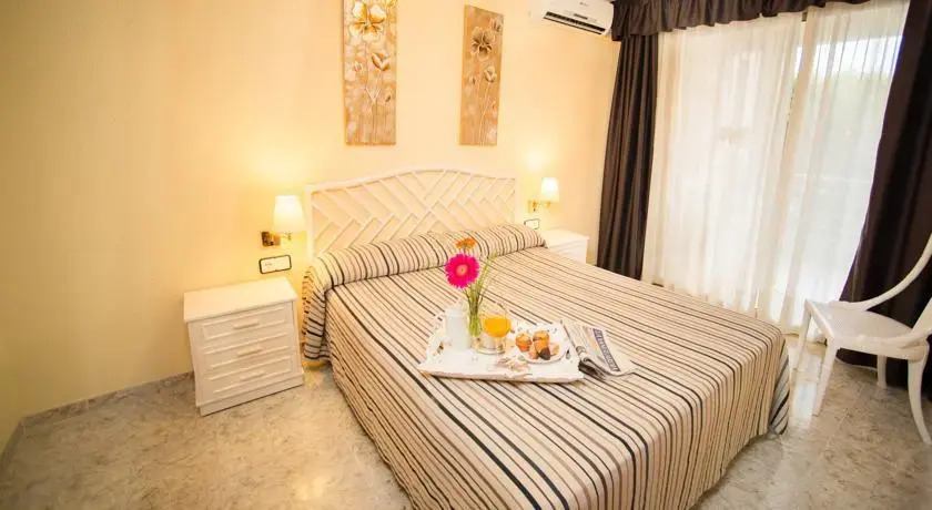 Aparthotel Ona Novelty