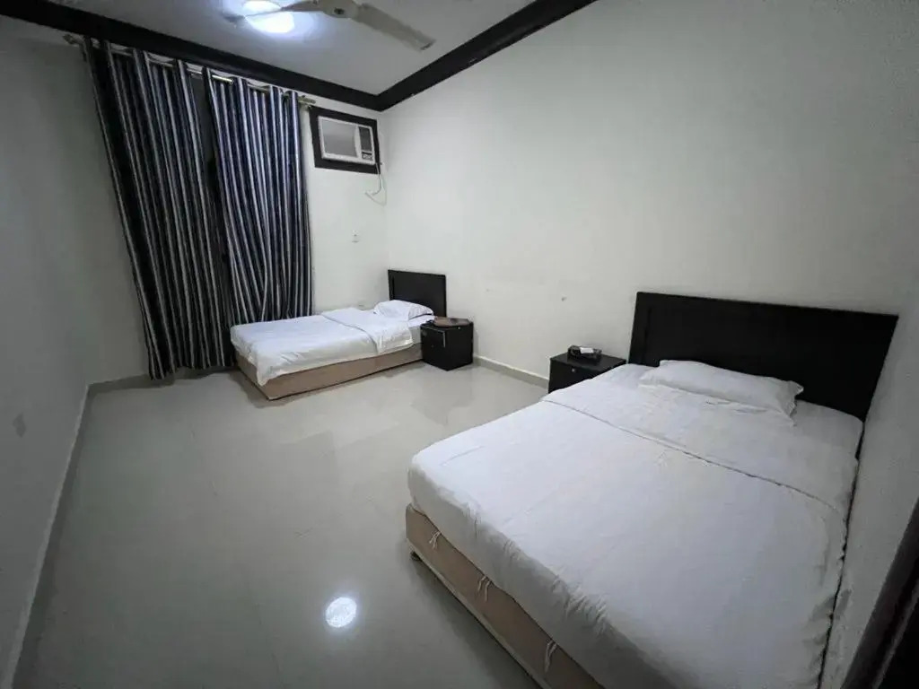 Salalah-Al shwamekh suites