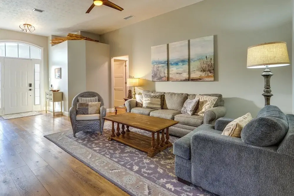 Family-friendly PCB Vacation Rental, Walk to Beach