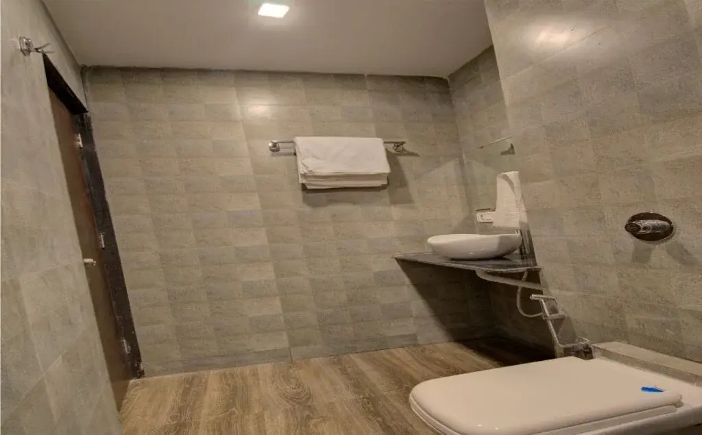 Swaroop Niwas BY OYO Rooms