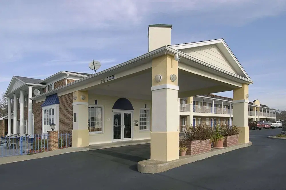 Days Inn Liberty / NE Kansas City