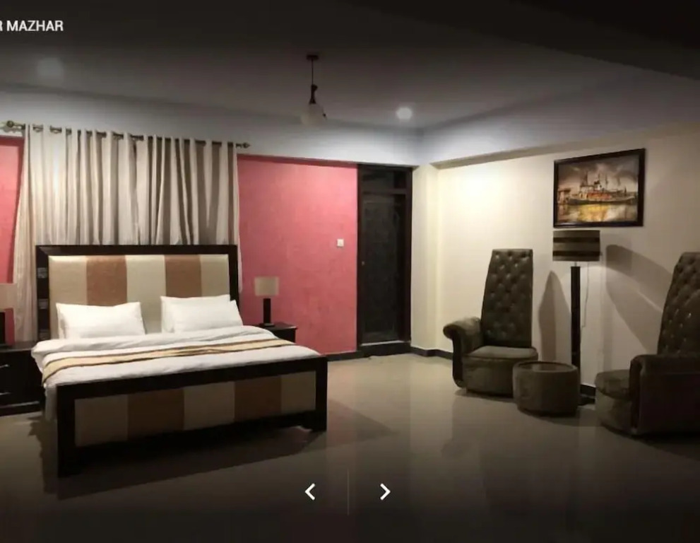 The Landmark Hotel