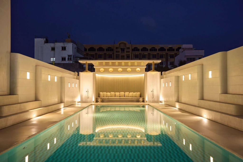 Arco Phuket Town