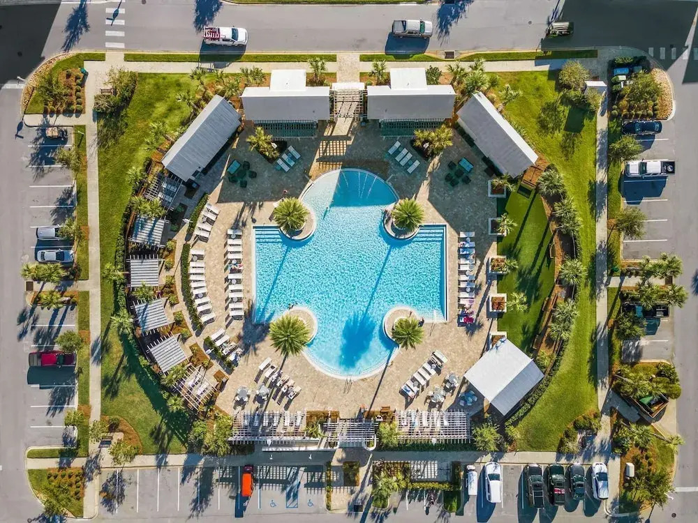 Rhema Beach Haus 2BR Luxury Retreat