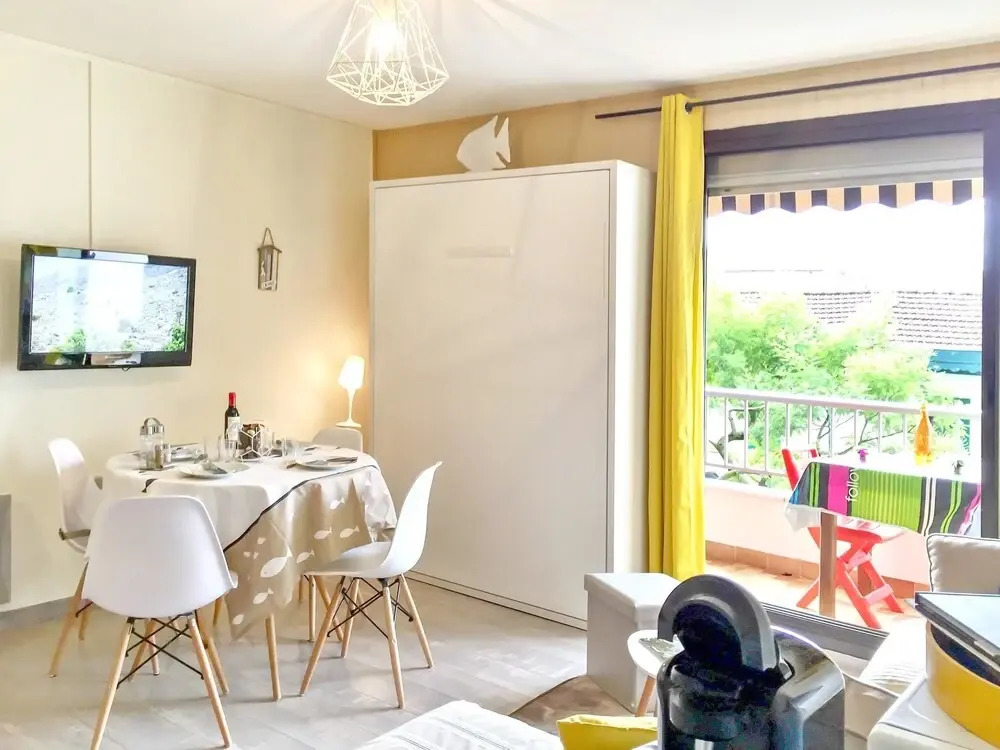 Studio in Arcachon, With Wonderful City View and Furnished Balcony - 2