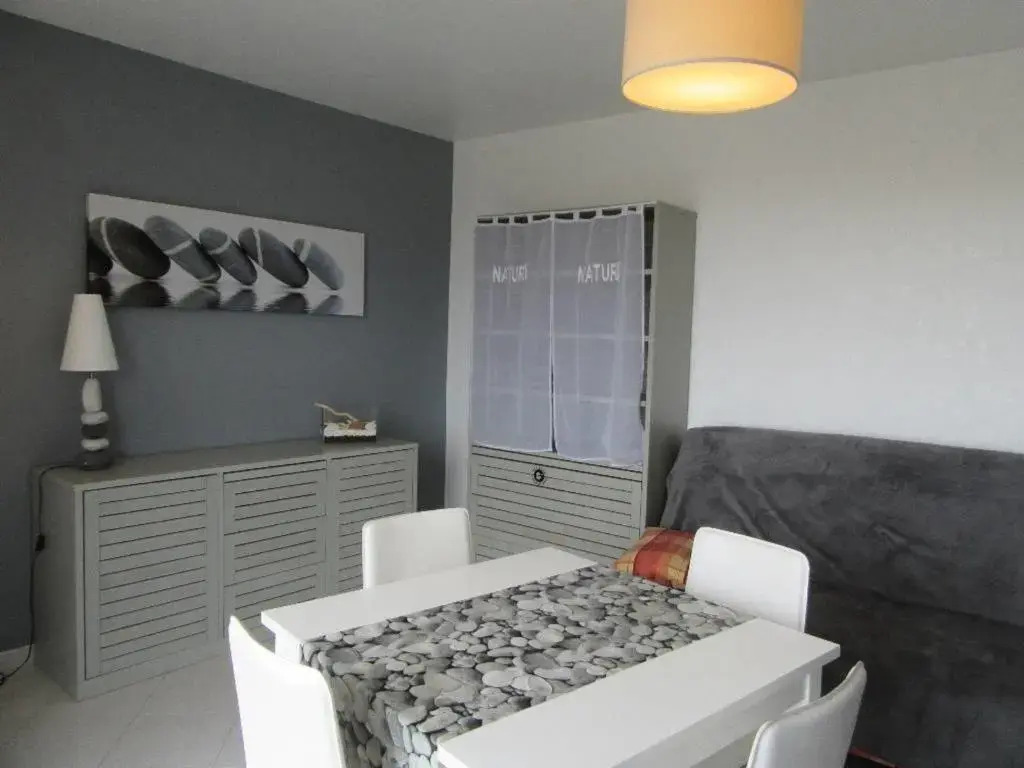 Appartement Saint-Hilaire-de-Riez, 1 pièce, 4 personnes - FR-1-91-26