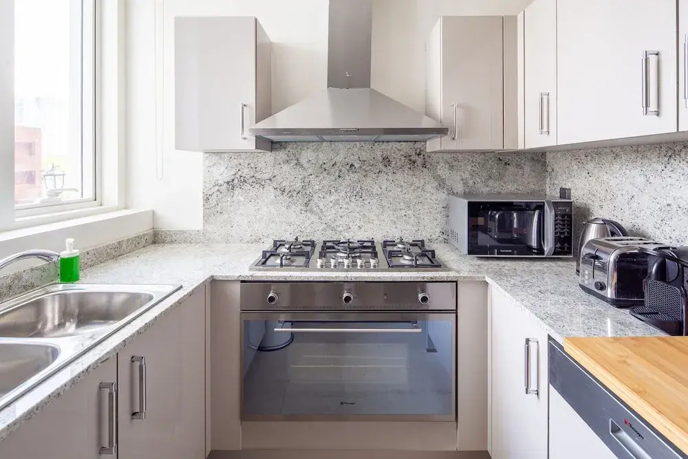 Superb & Homey 3BR Apartment In Downtown Dubai