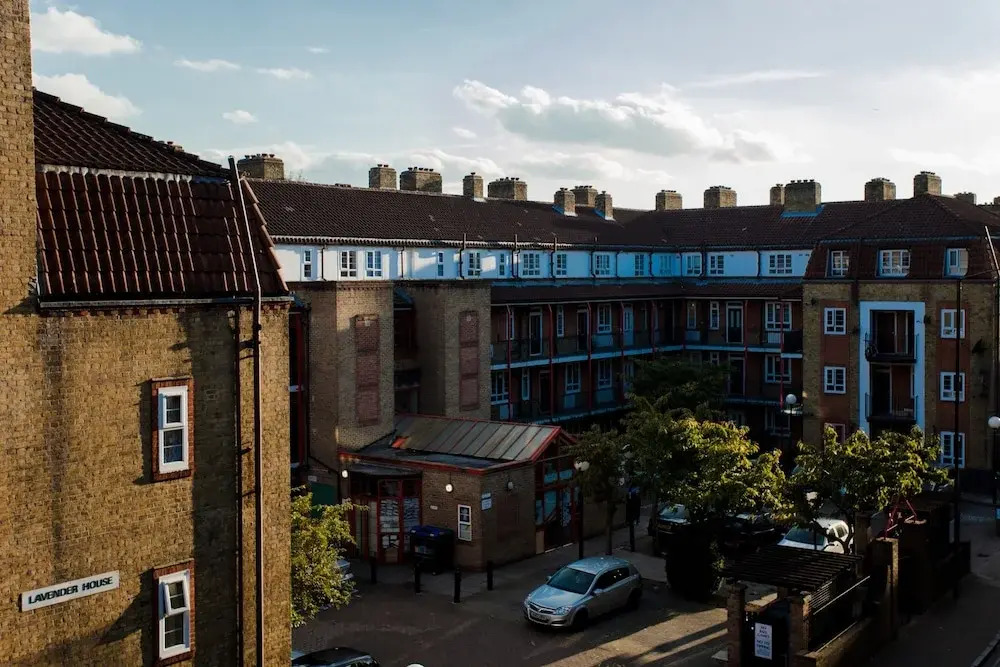 2 Bedroom Flat near Canary Wharf Sleeps 4