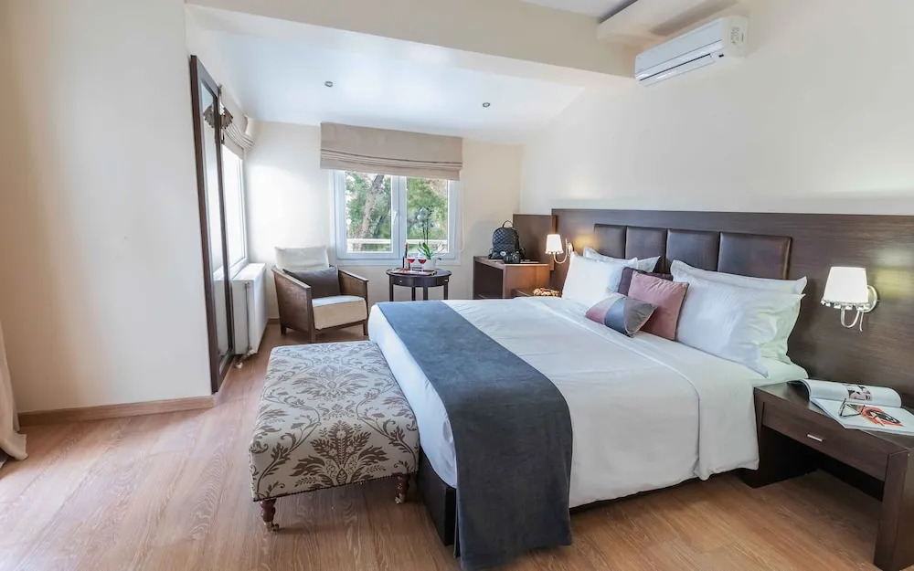 Danais Secluded Paradise - Azure Coastal Dreams