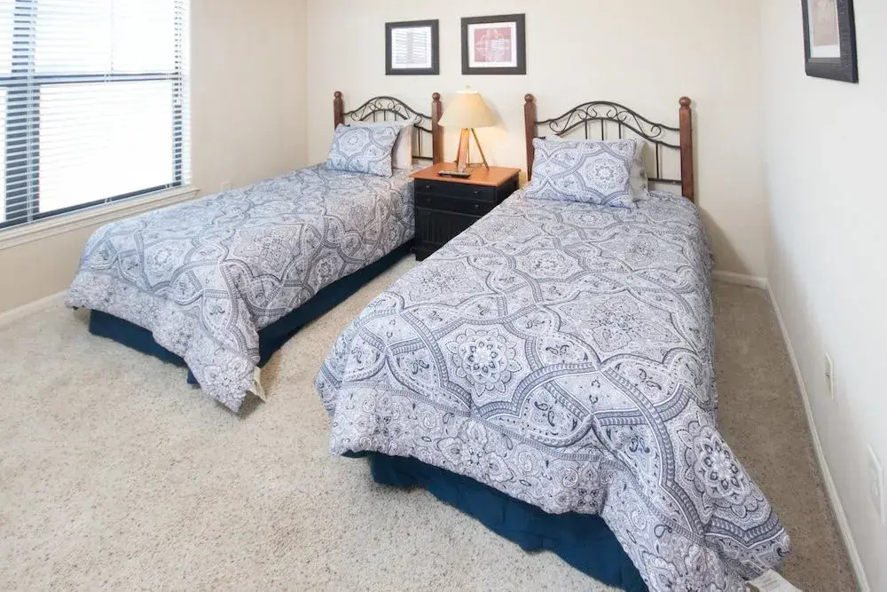 Bella Piazza 903 - 813