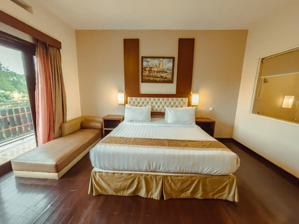 Spencer Green Hotel