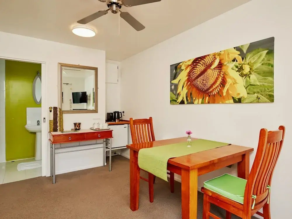 Lemon Tree Lodge