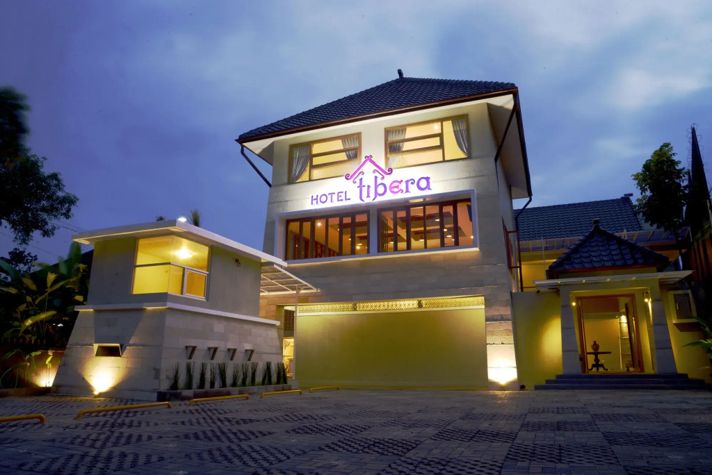 Tibera Hotel Cibeunying