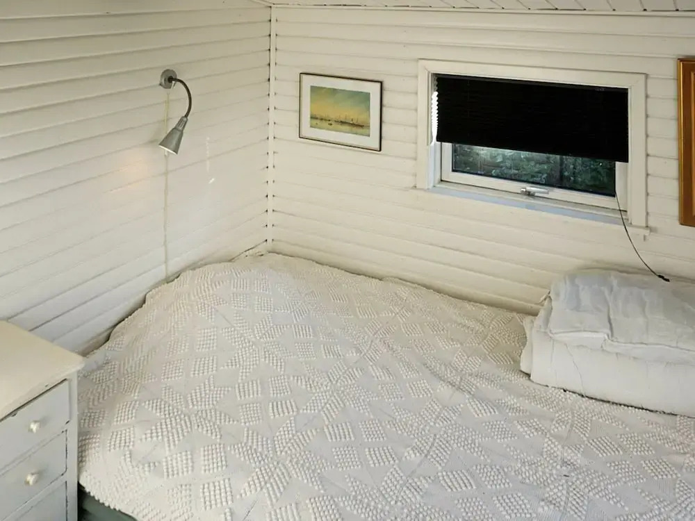 Enticing Holiday Home in Hovedstaden near Sea