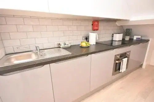 Indigo Flats Apartment 3 Opera House ensuite Fourth Floor