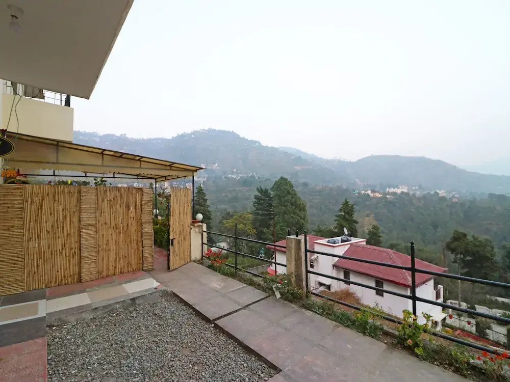 OYO 10315 Home 2BHK Cottage Sattal