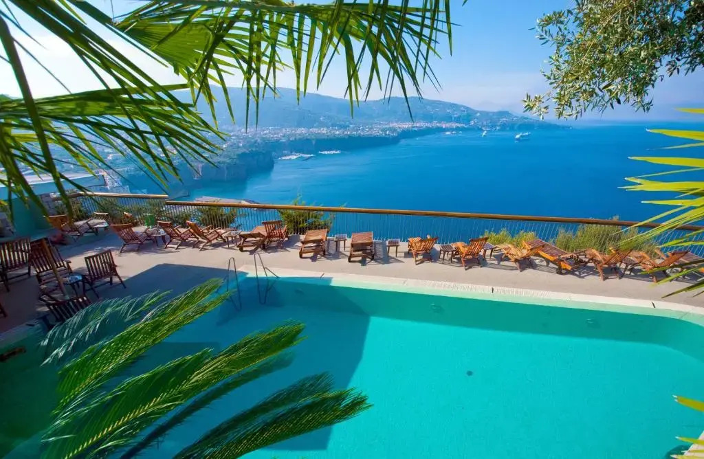 Hotel Mega Mare