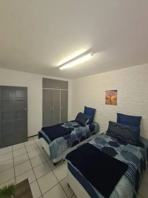 Margate, Granada 303