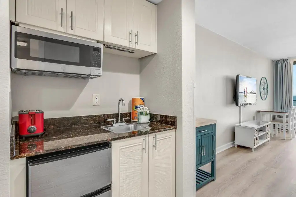 Sandestin Resorts, Bayside, 3rd Floor, Bay Front Studio