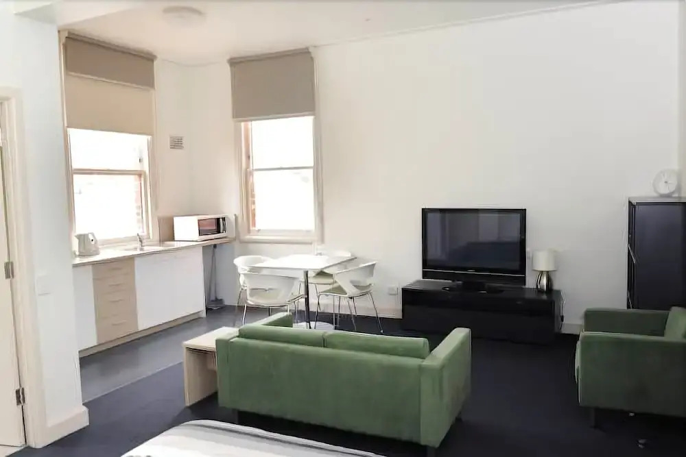Yarra House Campus Summer Stays
