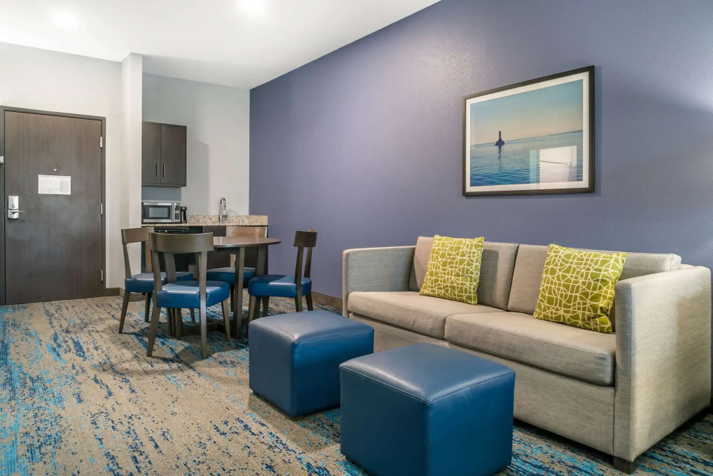 Comfort Inn & Suites Adrian