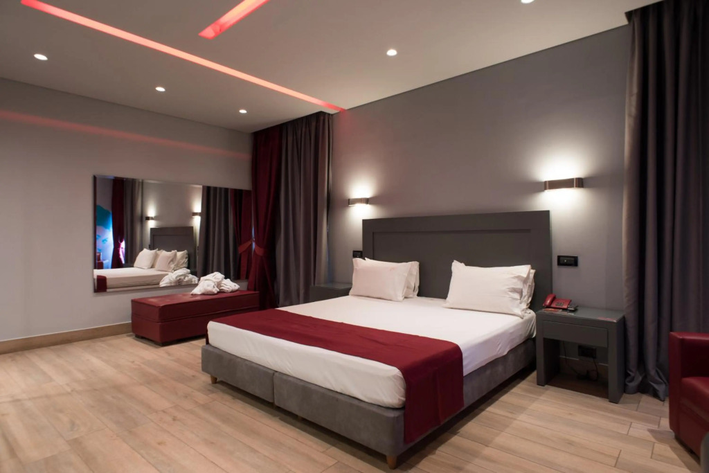 Pines Hotel