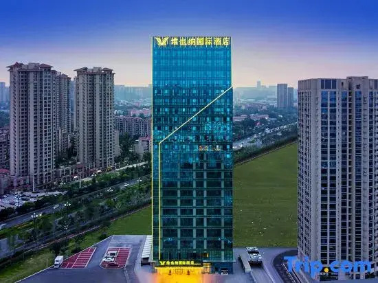 Vienna International Hotel (Xindu Sanhechang Underground Station Branch)