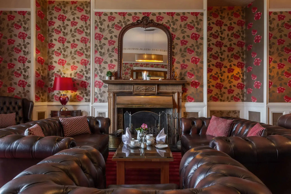 Cuillin Hills Hotel