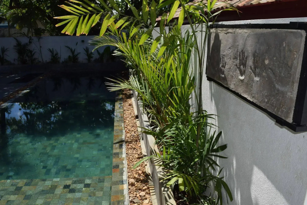 Villa Five