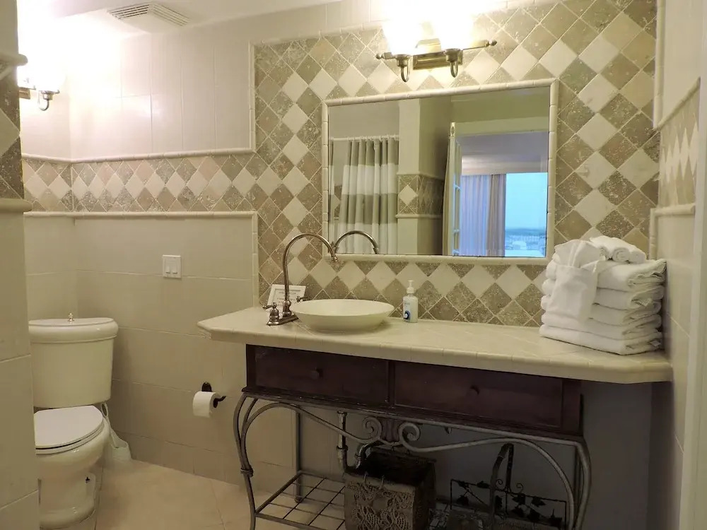 Oceanfront Luxury Townhouse 5/4 FOR 18 Heated Pool