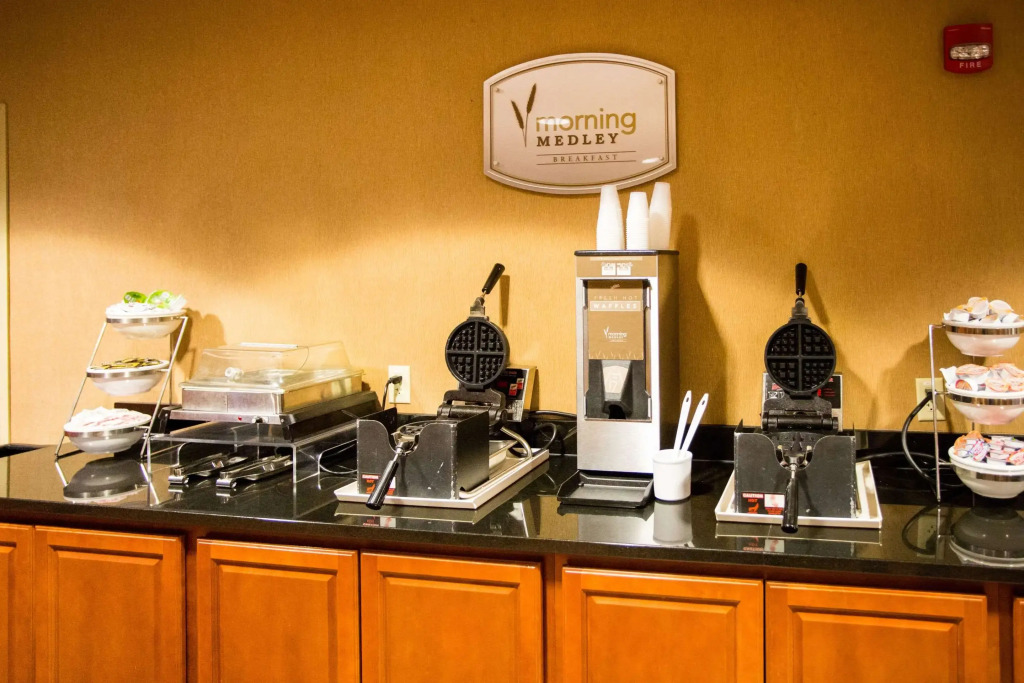Sleep Inn & Suites Conference Center Eau Claire North